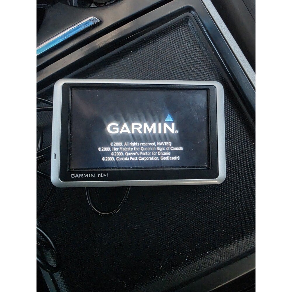 Garmin Nuvi Lot Of 2 Nuvi 1350 And Nuvi 50. With Accessories.